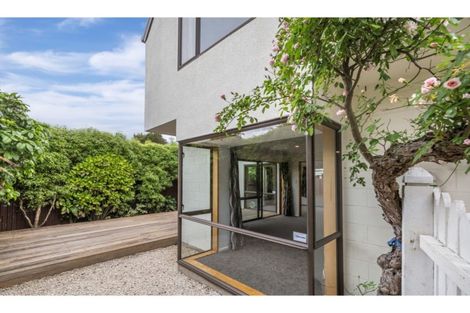 Photo of property in 2/40 Onslow Street, St Albans, Christchurch, 8014