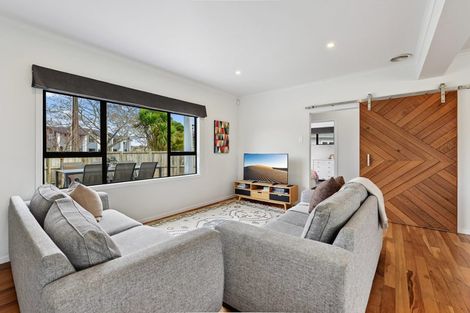 Photo of property in 8 Arawa Street, Frankton, Hamilton, 3204