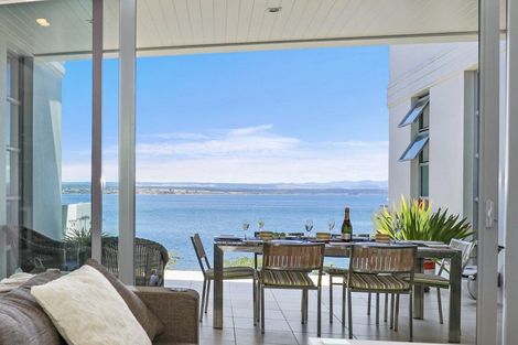 Photo of property in 1/852 Wily Terrace, Acacia Bay, Taupo, 3330