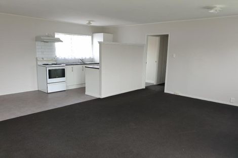 Photo of property in 2/27 Templeton Place, Clendon Park, Auckland, 2103