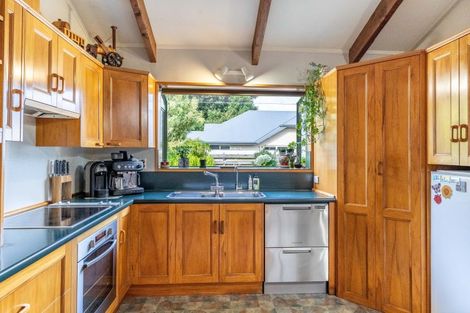 Photo of property in 10 Calder Place, Winton, 9720