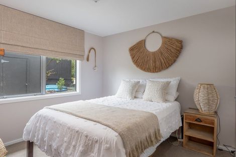 Photo of property in 10 Parawera Drive, Acacia Bay, Taupo, 3330