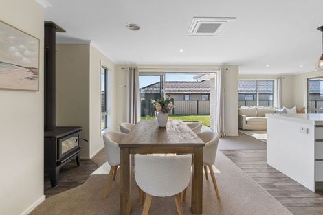 Photo of property in 17 Waitaha Place, Bell Block, New Plymouth, 4312