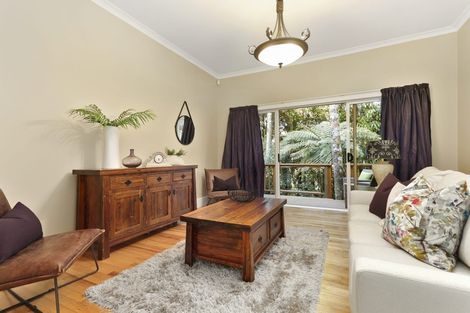 Photo of property in 783 Scenic Drive, Henderson Valley, Auckland, 0612