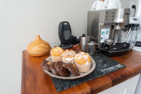 Photo of property in 10 Potaka Street, Marton, 4710