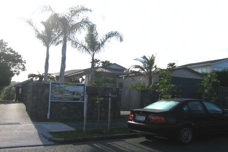 Photo of property in 19 Cruickshank Crescent, Meadowbank, Auckland, 1072
