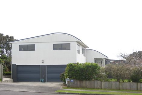 Photo of property in 16 Virginia Place, Whalers Gate, New Plymouth, 4310