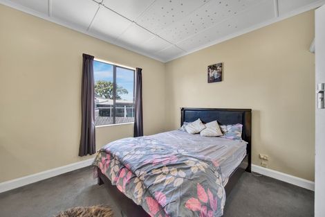 Photo of property in 28 Maratahu Street, Westown, New Plymouth, 4310