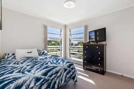 Photo of property in 13 De Havilland Road, Hobsonville, Auckland, 0616
