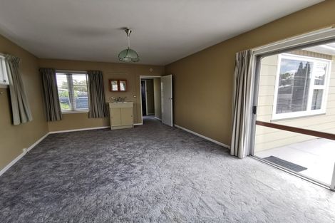 Photo of property in 17 Bateman Avenue, Bryndwr, Christchurch, 8053