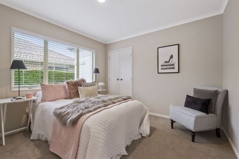Photo of property in 17 Carousel Crescent, East Tamaki Heights, Auckland, 2016