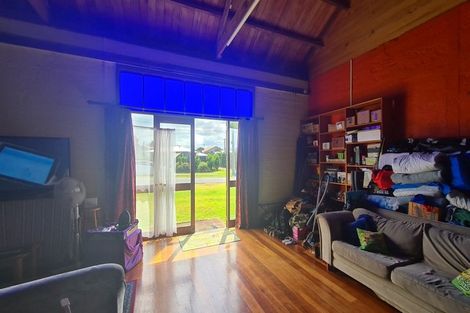 Photo of property in 48 Fox Street, Opunake, 4616