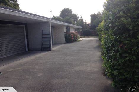 Photo of property in 217b Avonhead Road, Avonhead, Christchurch, 8042