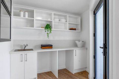 Photo of property in 8 Happy Home Road, Westmorland, Christchurch, 8025