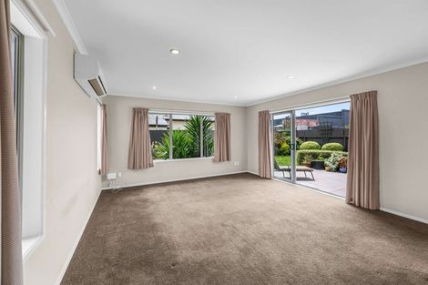 Photo of property in 102a Lumsden Road, Akina, Hastings, 4122