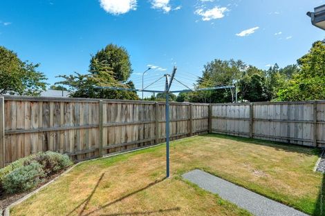 Photo of property in 13 Woodbury Street, Avonhead, Christchurch, 8042