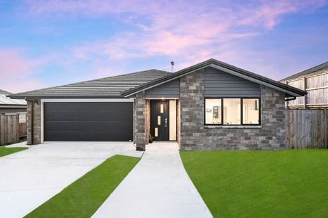 Photo of property in 3 Harris Place, Pokeno, 2402