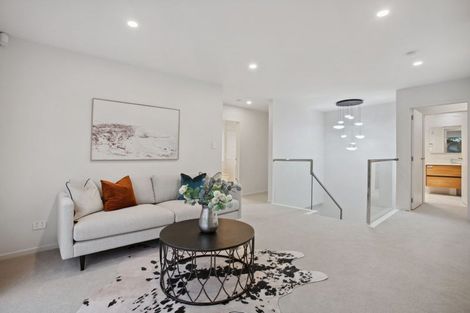 Photo of property in 37b Sorrel Crescent, Bucklands Beach, Auckland, 2012