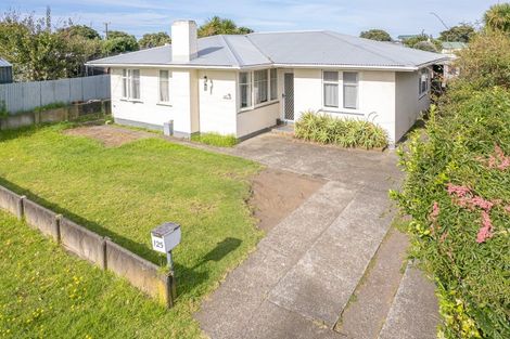 Photo of property in 125 Cornfoot Street, Castlecliff, Whanganui, 4501