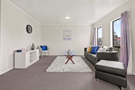 Photo of property in 1/16 Clarice Place, Takanini, 2112