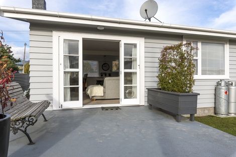 Photo of property in 15a Freemans Road, Otaki, 5512