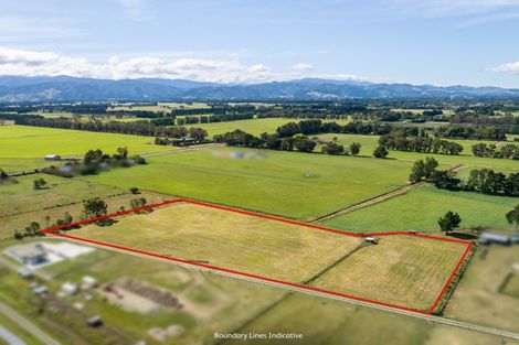 Photo of property in 25 Britton Avenue, Morison Bush, Greytown, 5794