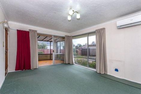 Photo of property in 2/259a Fifield Terrace, Opawa, Christchurch, 8023