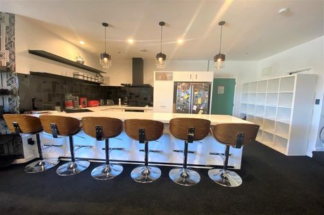 Photo of property in Stadium Garden Flats, 319/107 Thorndon Quay, Pipitea, Wellington, 6011