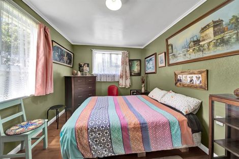 Photo of property in 2 Egmont Street, Patea, 4520