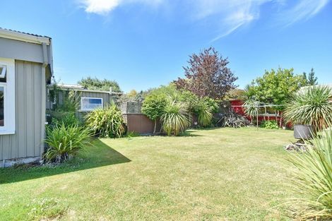 Photo of property in 35 Penfold Square, Leithfield, 7481