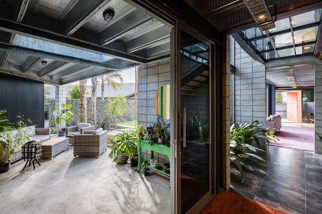 Photo of property in 30 Thornton Road, Cambridge, 3434