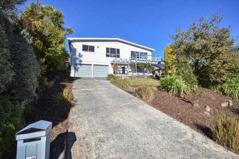 Photo of property in 17 Gebbie Street, Kinmont Park, Mosgiel, 9024