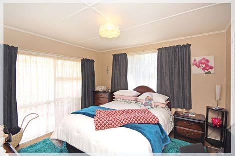 Photo of property in 40 Cook Street, Foxton, 4814