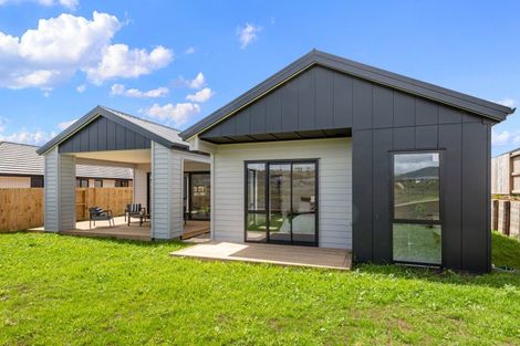 Photo of property in 126 Wairau Drive, Tikipunga, Whangarei, 0112