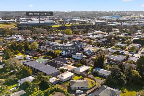 Photo of property in 2/7 Pomelo Road, Te Atatu South, Auckland, 0610