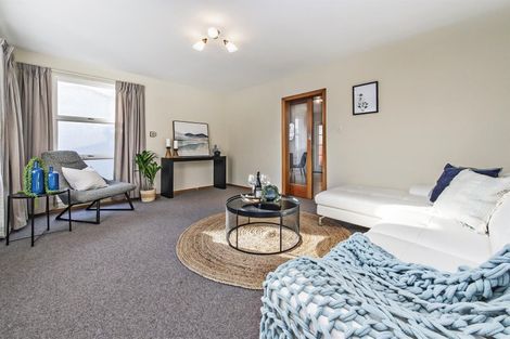 Photo of property in 2/27 Oxley Avenue, St Albans, Christchurch, 8014