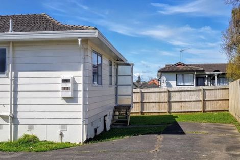Photo of property in 2/72 Palmers Road, Clendon Park, Auckland, 2103
