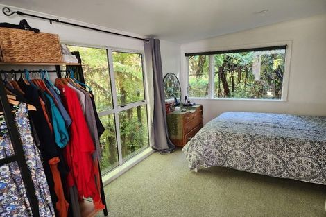 Photo of property in 30 Crest Road, Akatarawa, Upper Hutt, 5372