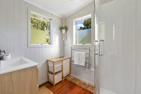 Photo of property in 12 Foster Crescent, Snells Beach, 0920