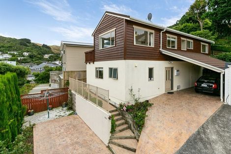 Photo of property in 102a Parkvale Road, Karori, Wellington, 6012