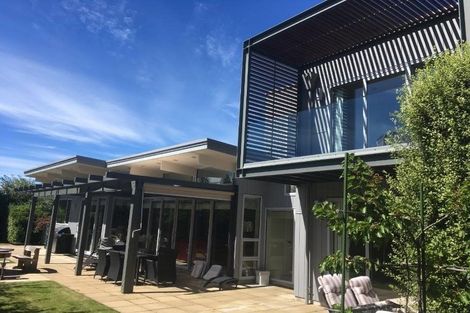 Photo of property in 12 Old Station Avenue, Wanaka, 9305