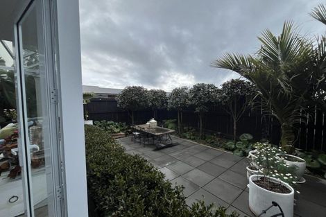 Photo of property in 161 Lemon Street, Strandon, New Plymouth, 4312