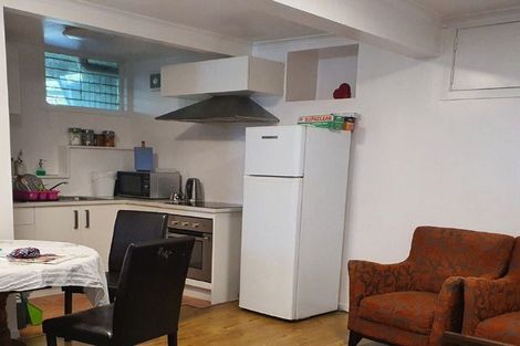 Photo of property in 41 Hatherlow Street, Glenfield, Auckland, 0629