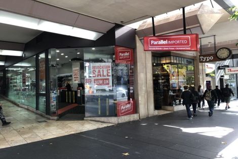 Photo of property in 175 Queen Street, Northcote Point, Auckland, 0627