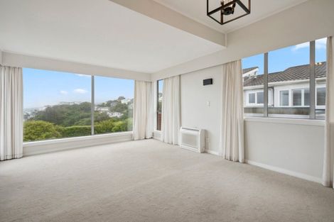 Photo of property in 128 Cashmere Avenue, Khandallah, Wellington, 6035