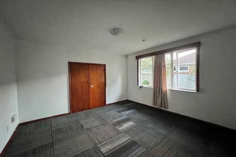 Photo of property in 392 Don Buck Road, Massey, Auckland, 0614