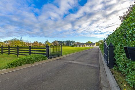 Photo of property in 475 Stoney Creek Road, Kelvin Grove, Palmerston North, 4470
