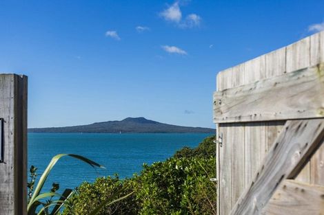 Photo of property in 223a Hurstmere Road, Takapuna, Auckland, 0622