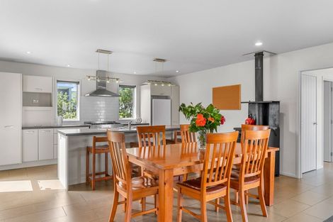 Photo of property in 1 Tua Tua Place, Baylys Beach, Dargaville, 0377