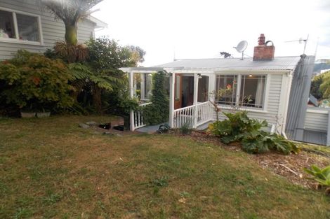 Photo of property in 13 Barton Terrace, Thorndon, Wellington, 6011